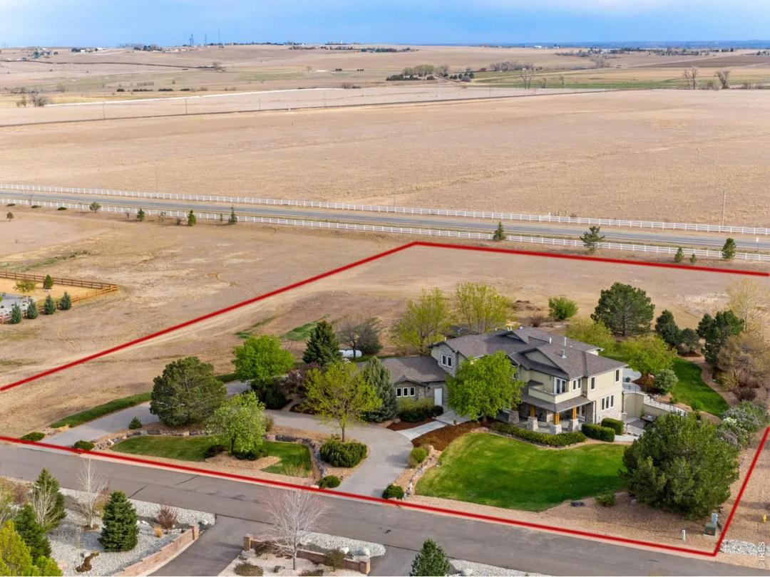 559 Dove Ln, Larimer, CO