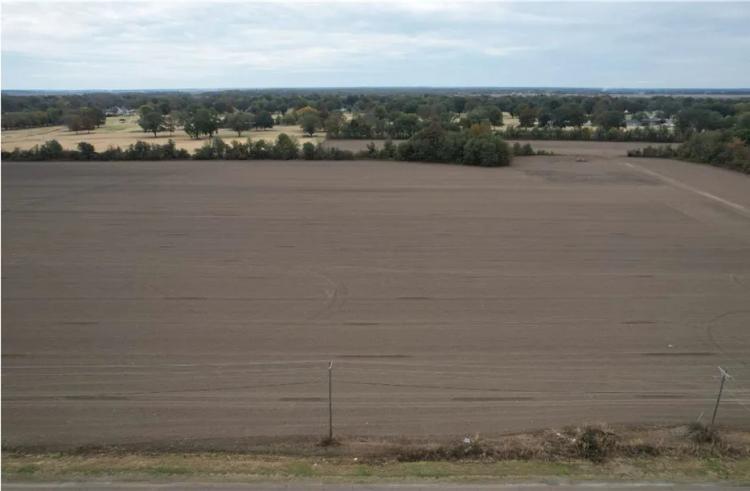 10.69 Acres in Washington County in Greenville, MS