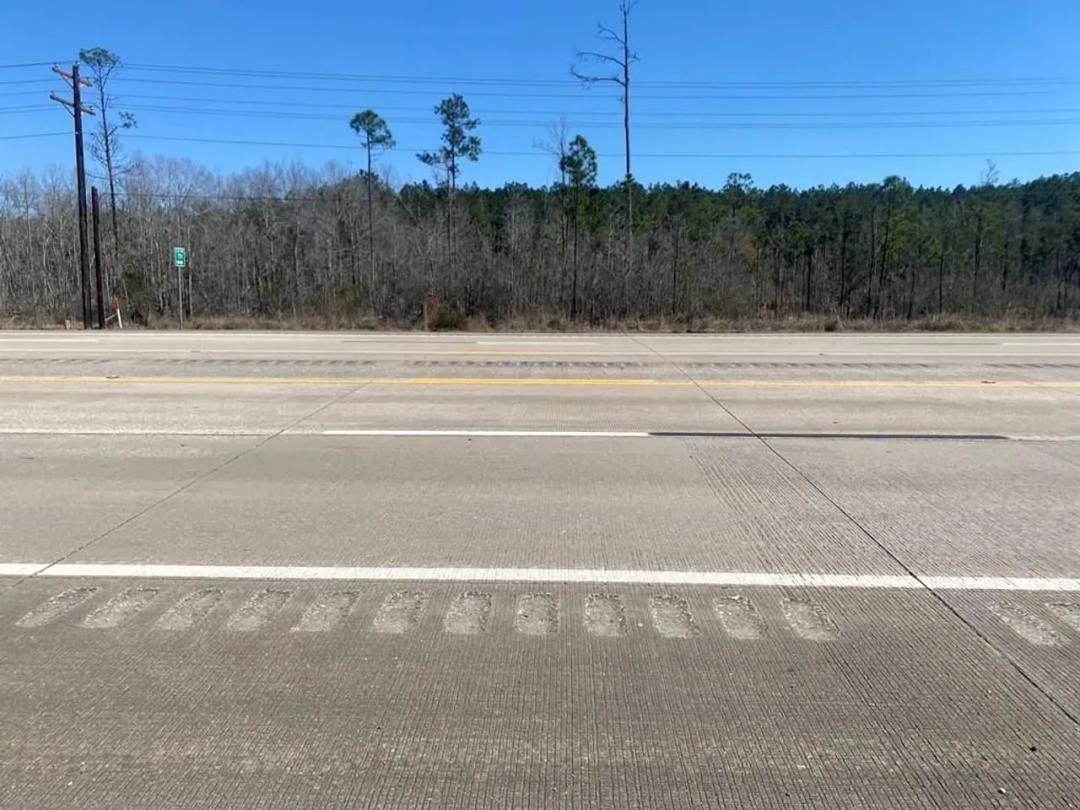 33545 Highway 96 Buna, TX 77612