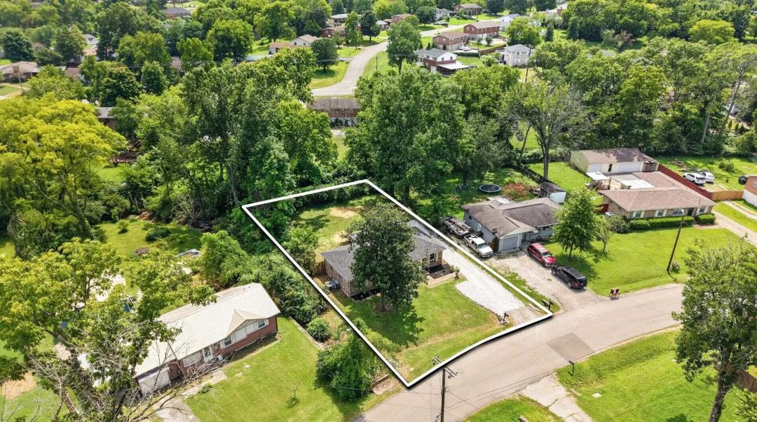Absolute Auction Notice !!! All Brick Ranch Home / Hermitage Hills Area