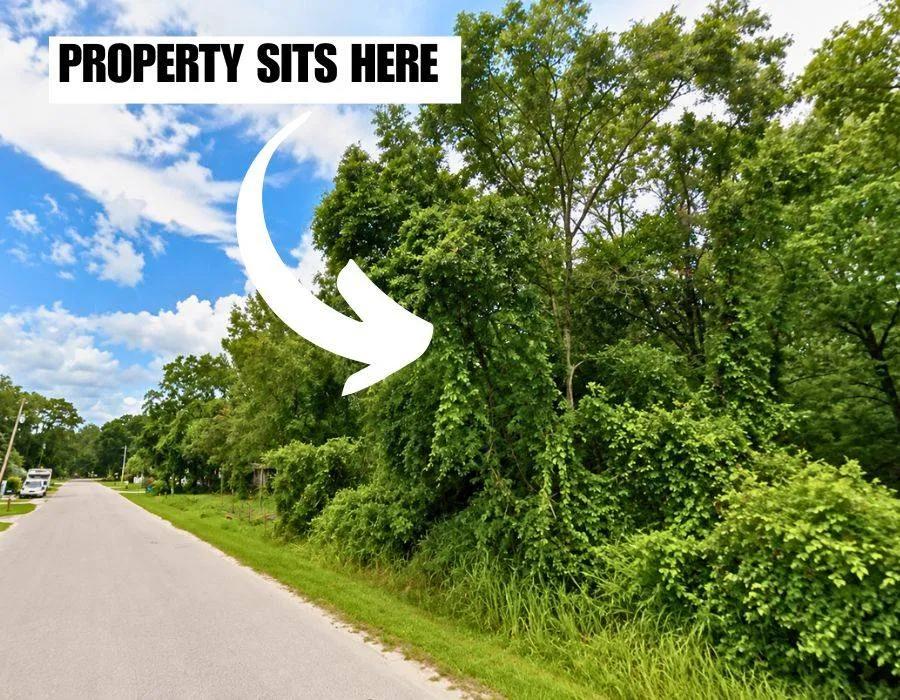 0.27-Acre Homesite-3 Lots in Moon Lake Estates