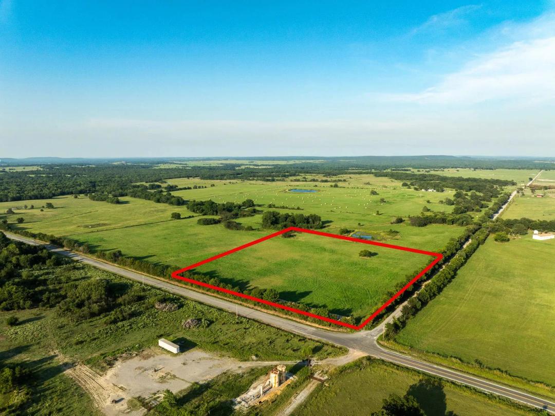 2 Bucklucksy Rd, McAlester, OK 74501
