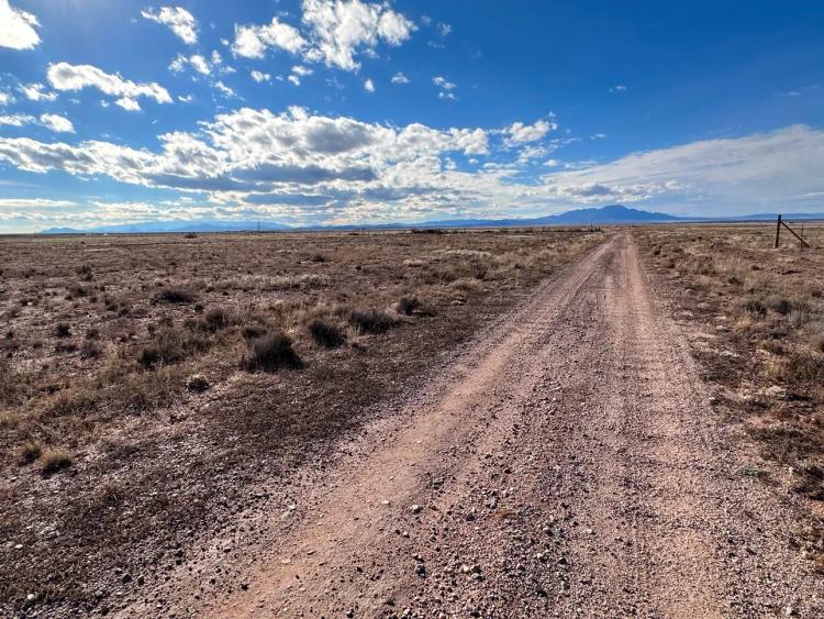 One Acre Lot Near HWY 60 - Great Roads