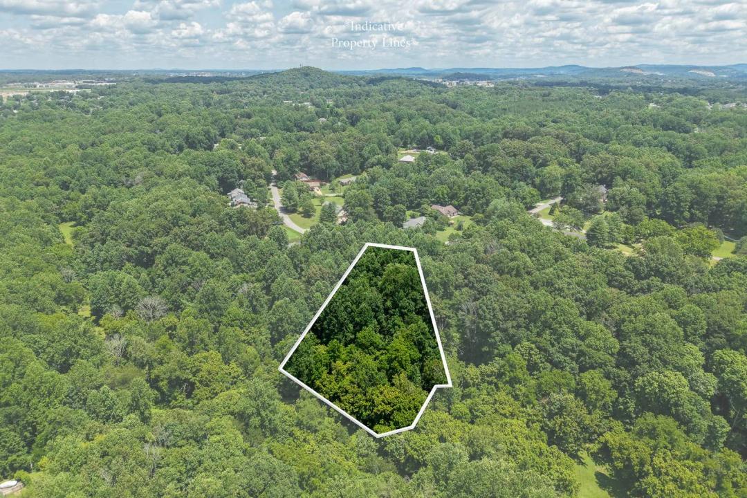 1.30 Acres at 1780 Heathrow Drive