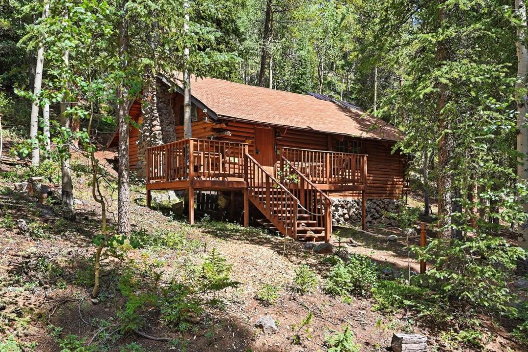 Hefferman Gulch Cabin