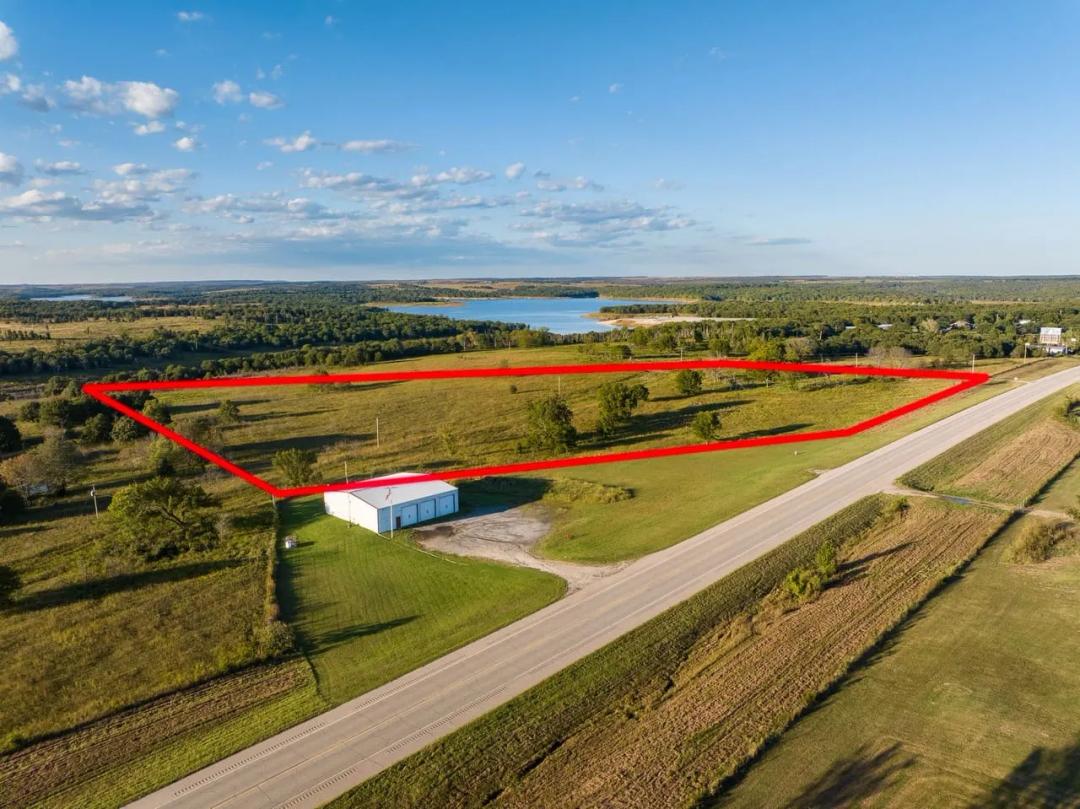 14816 State Hwy 20 Skiatook, OK 74070