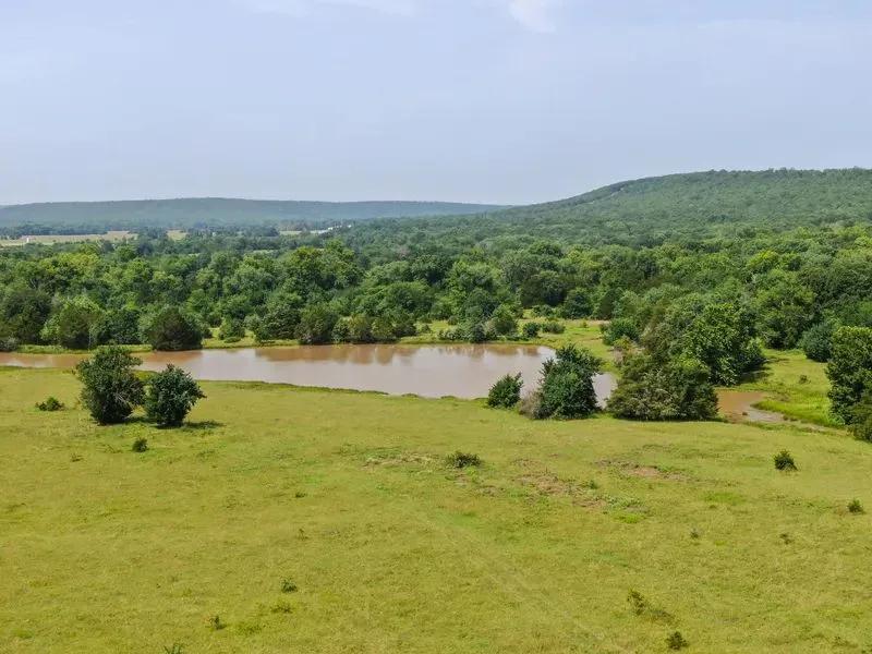 Twin Lakes 1123 Acres