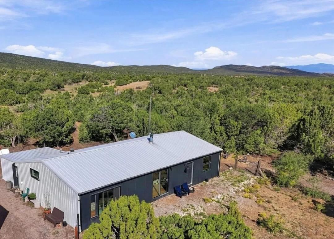 548 Gunsmoke Road