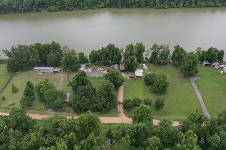 Beautiful Lot On Lake Louie