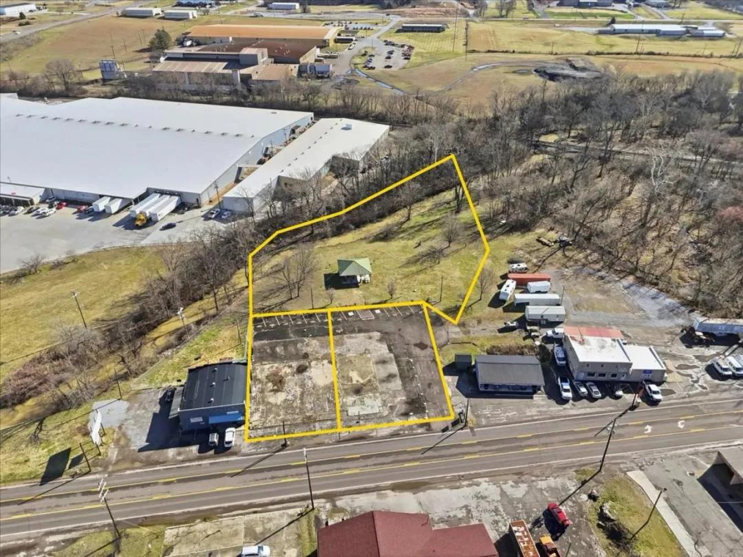 3 Commercial Lots in Sweetwater's City Center