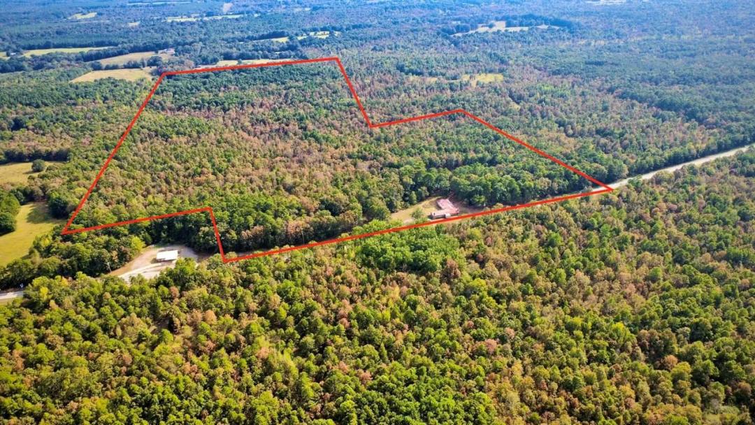 76.86 ACRES WITH MULTI-USE BUILDING, GUEST HOUSE & POND | WATSON, OKLAHOMA