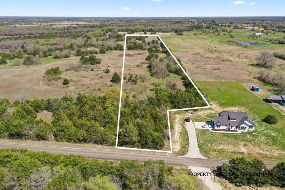 Celeste 10 ac. Retreat