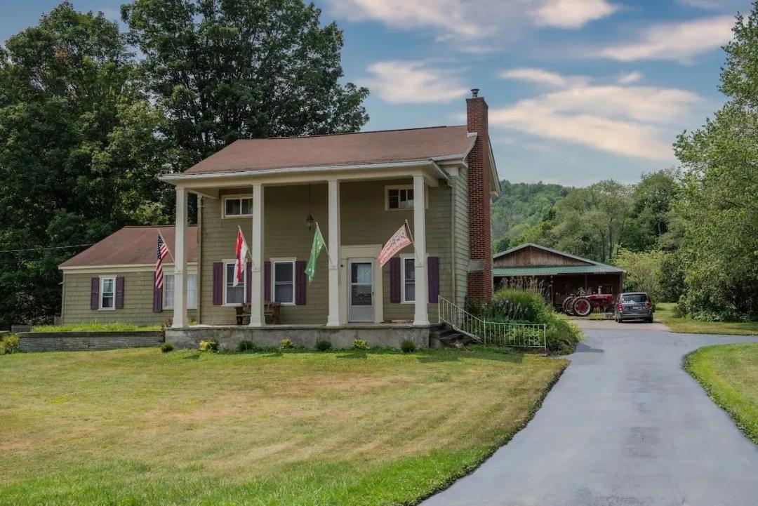 1840 Greek Revival Farmhouse with Garage and Studio on 1.85 acres in Cuba NY 5267 Maple Lane