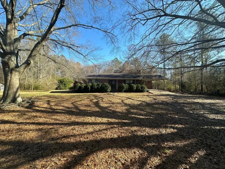 18+/- Acres &amp; Home - Cullman County
