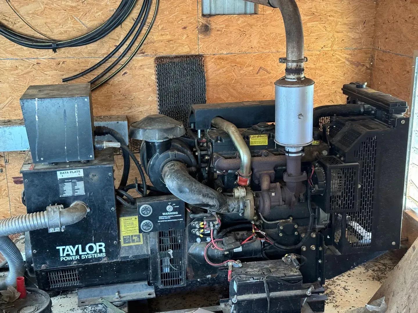 35872249-17