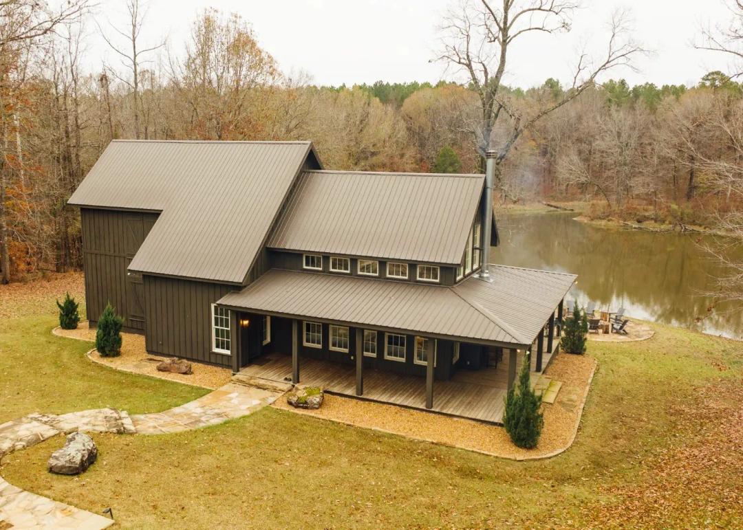 427 Acres with a Lodge in Carroll County, MS 