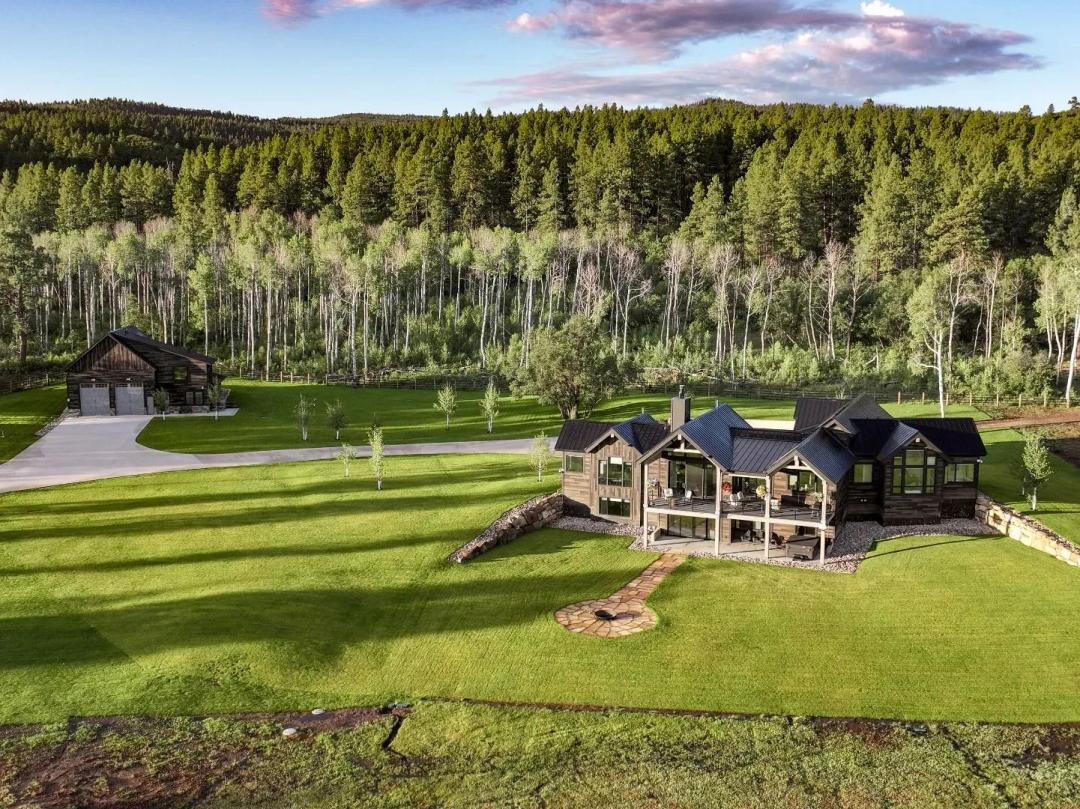 Rough Diamond Ranch