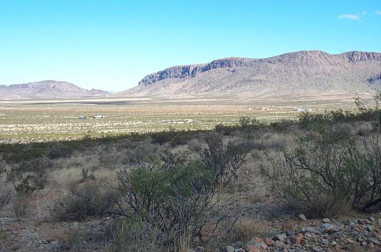 Sunny Southern New Mexico * Florida Mountain Views