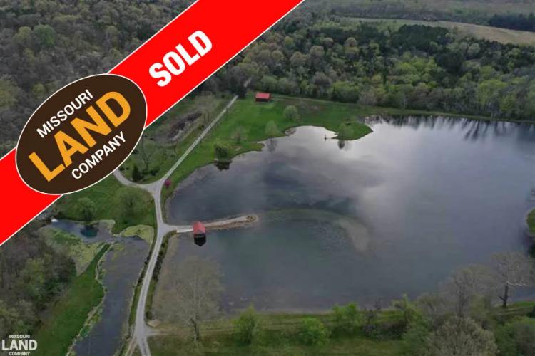 Price Lowered!! Slabtown 90 Acres and Amazing House with Spring and Hu