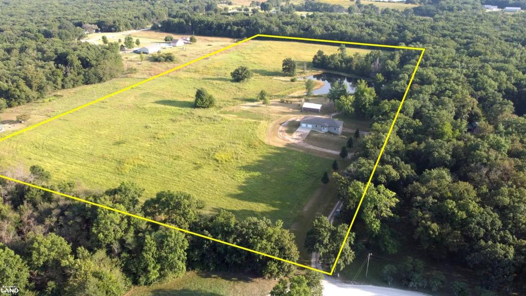 Auxvase Rural Home and Acreage
