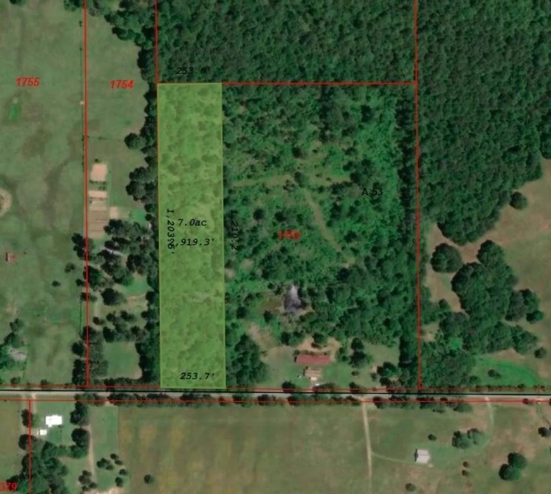 7 Acres of Prime Land for Sale in Northern Red River County