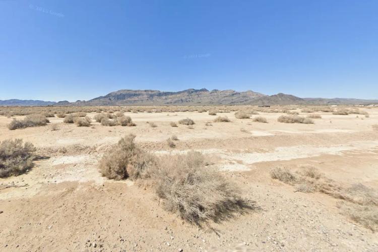 5910 N Deep Well Pl., Pahrump, NV 89060