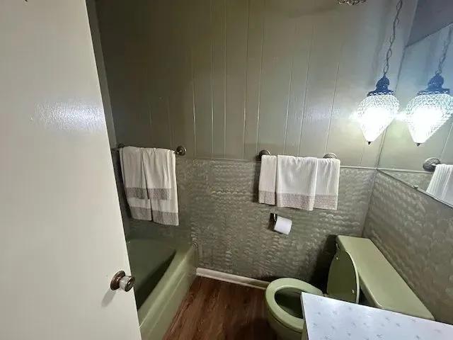 36908685-13