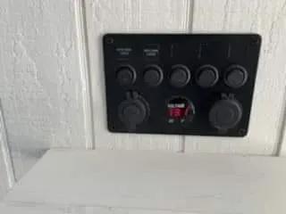37075961-6