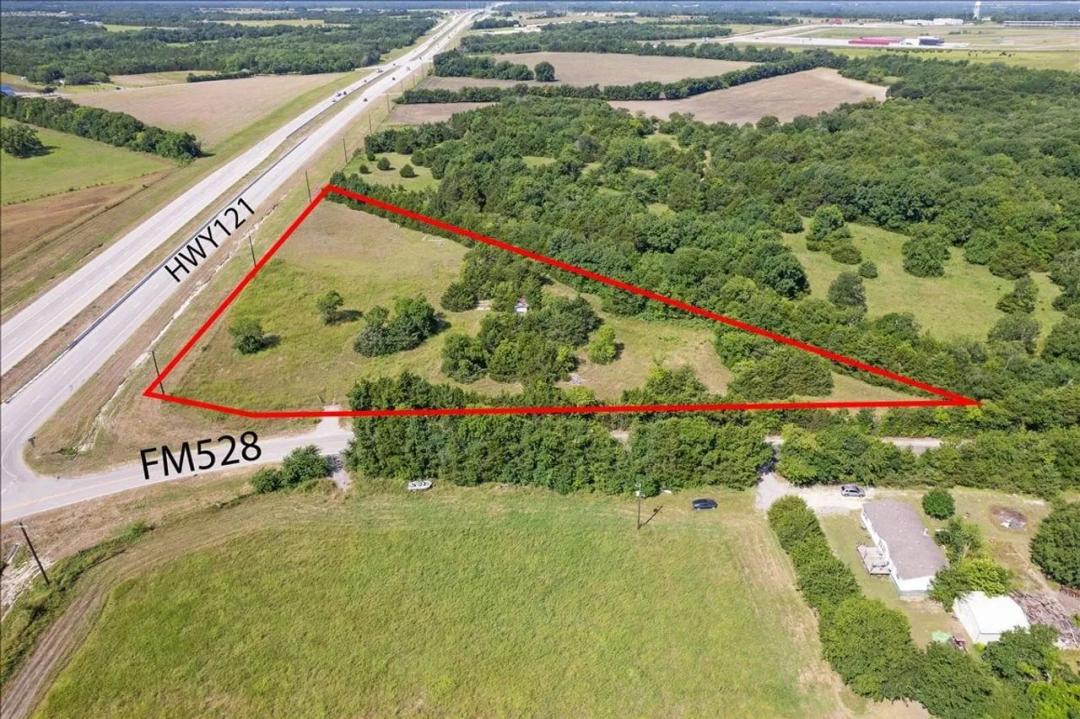 Prime 4.391-Acre Commercial Opportunity on Hwy 121, Ana, TX!