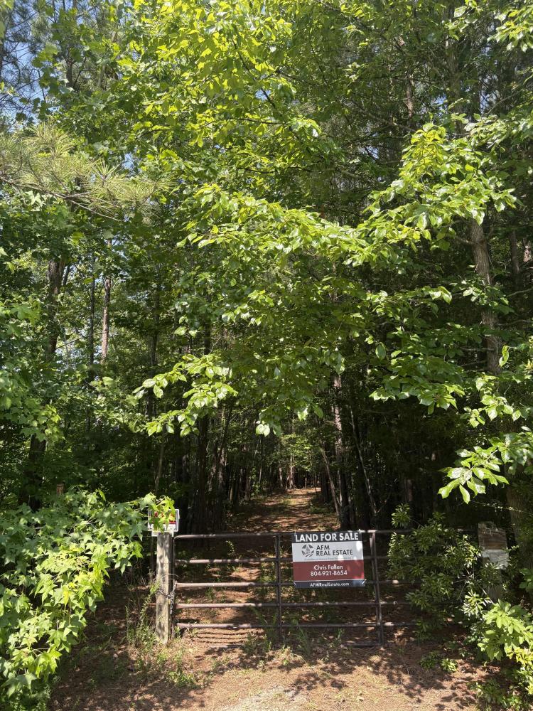 ±23 Acres Tamworth Bluff