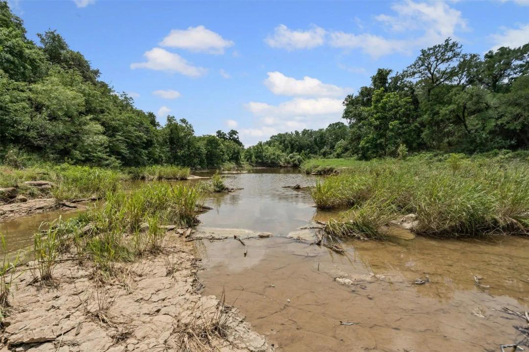 78.92 Acres of Land for Sale in Gordon, TX