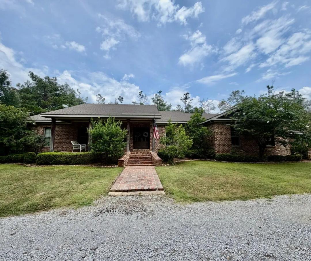 5 Acres with a Home in Carroll County at 1081 County Road 184 in Greenwood, MS