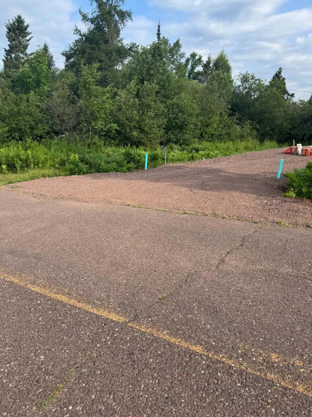 16.45 Acres On Vacant Wooded Lot.