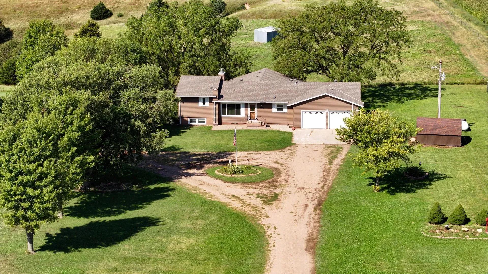 39567367-6