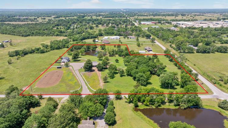 Inola 10.93 +/- Acres