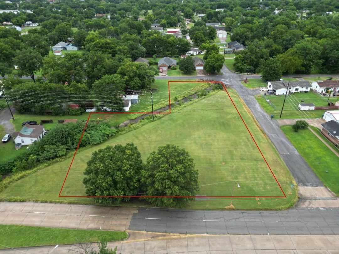 1.17 Acres at 519 E Electric Ave