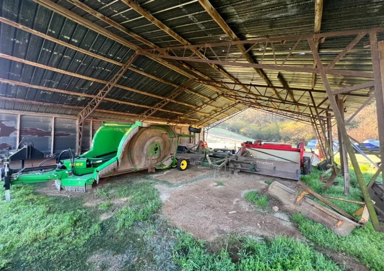 40687512-25