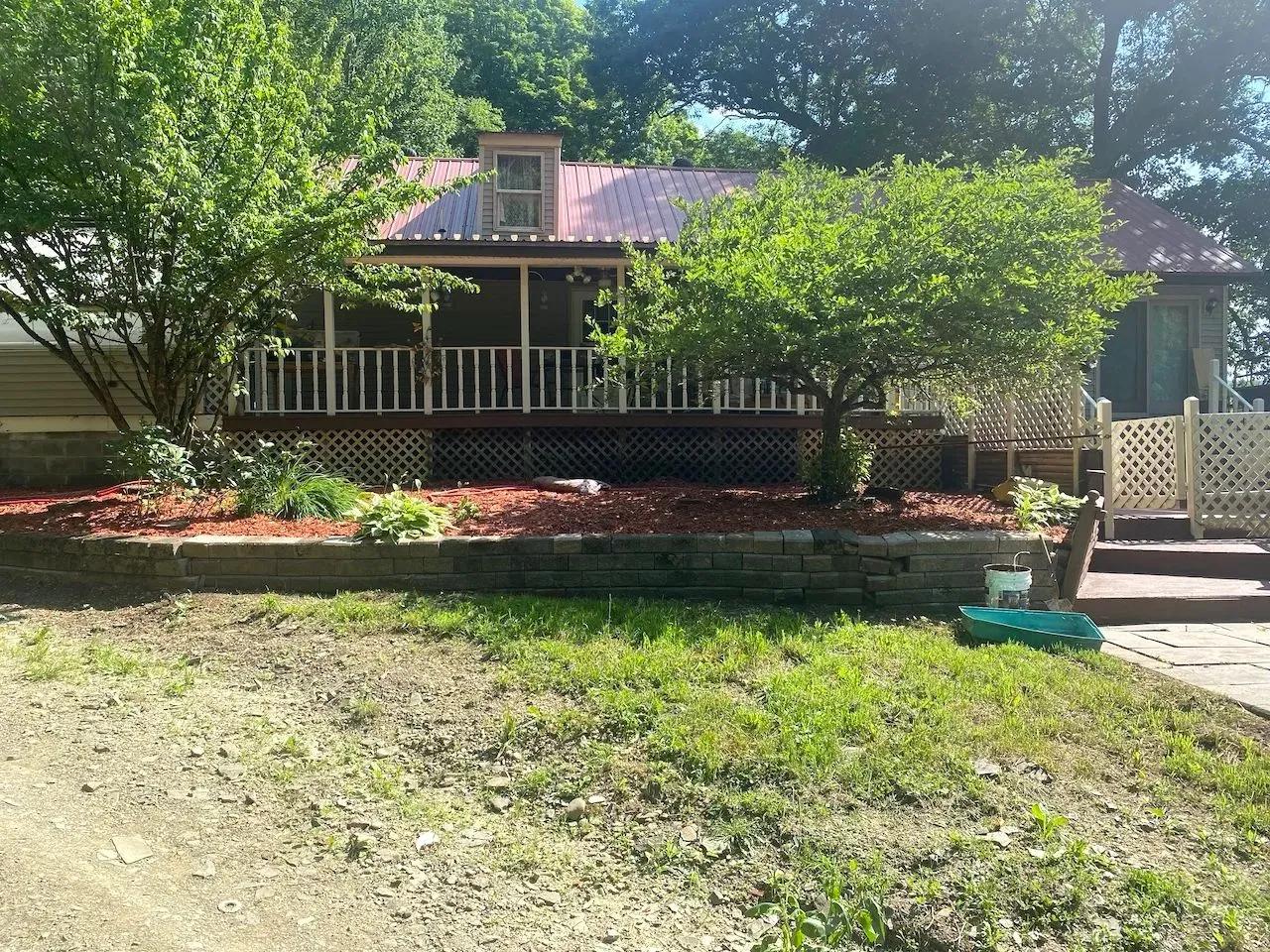 40825273-2