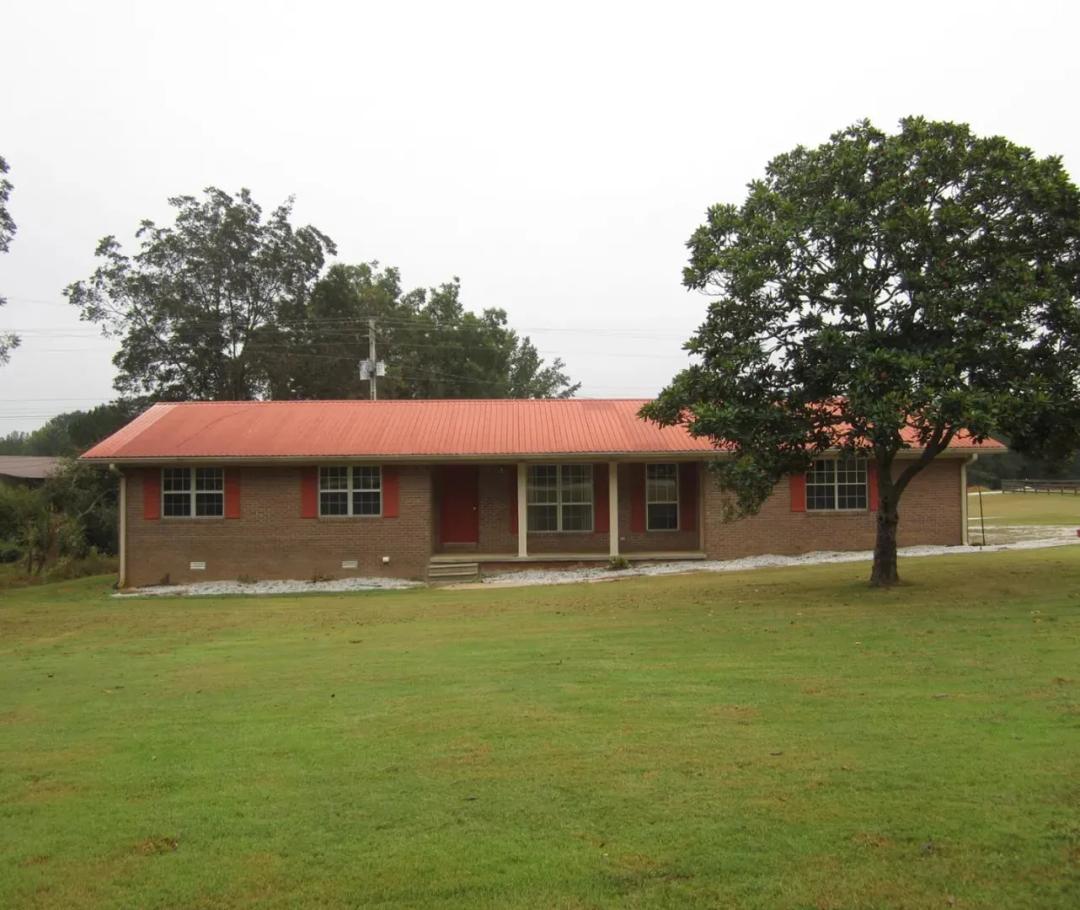 2.75 Acres with Home in Union County at 1558 HWY 30 in New Albany, MS
