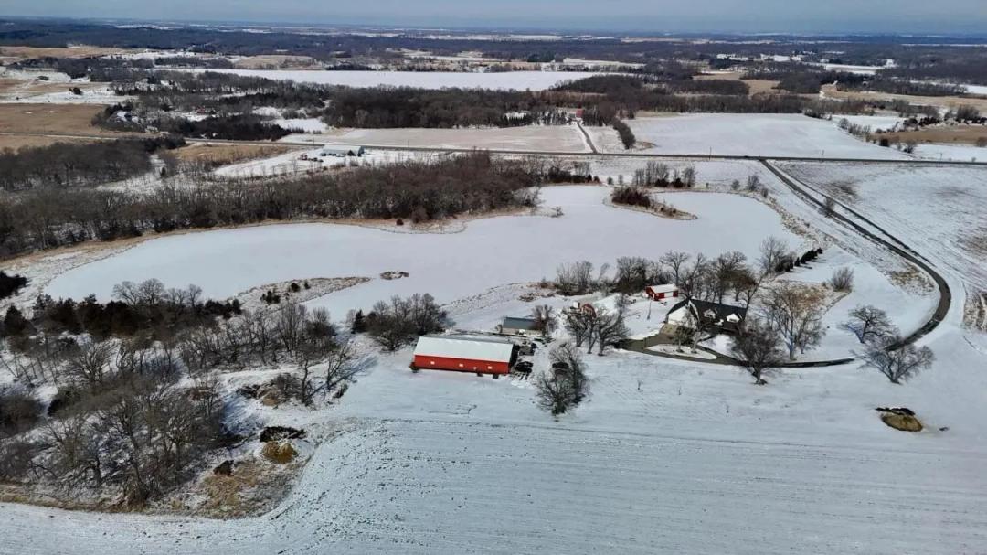 3825 County Road 40