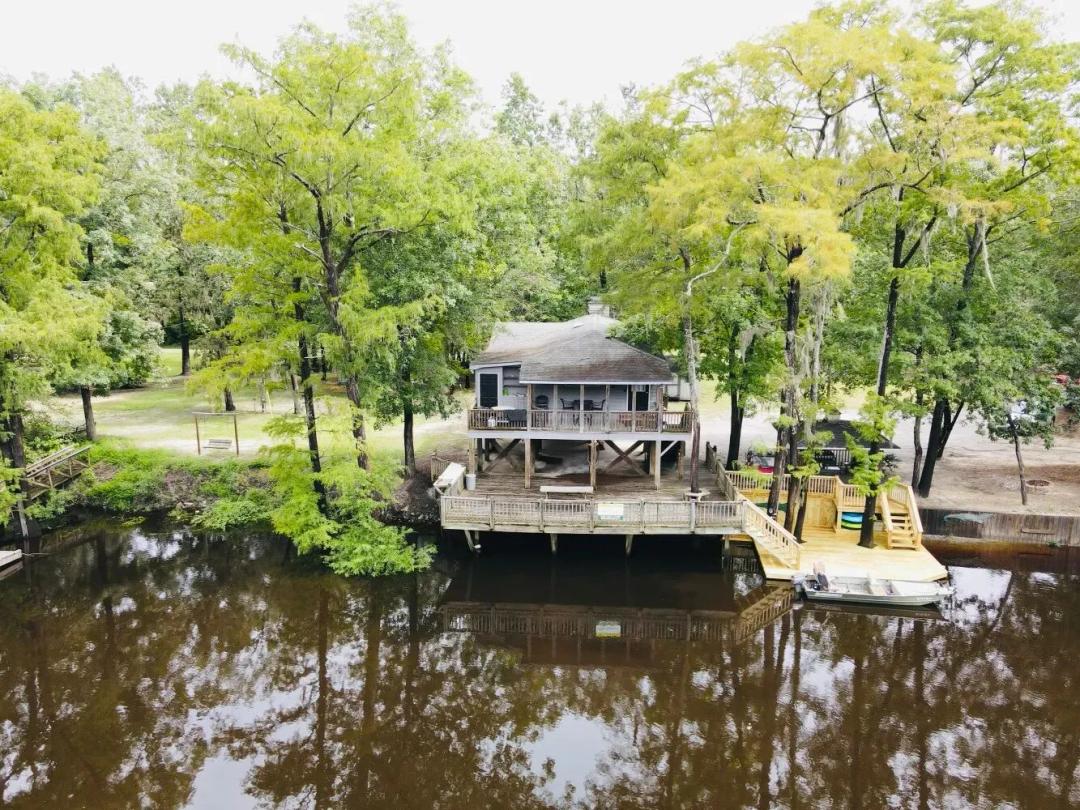 River Cabin with 30+/- Acres