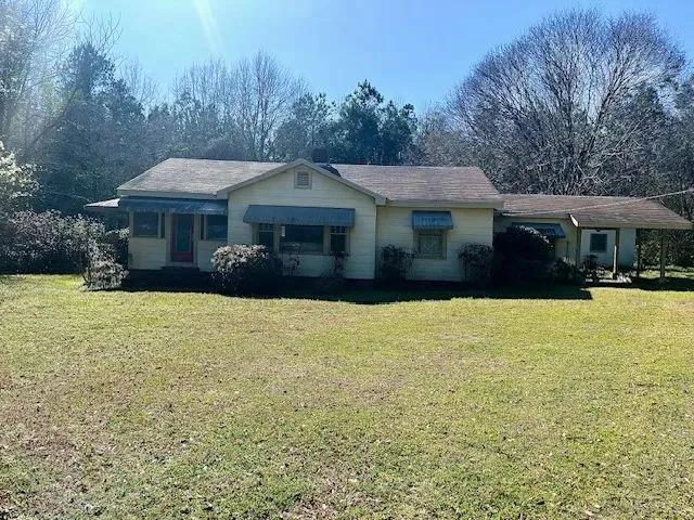 1 Acre with a Home in Crenshaw County, AL 