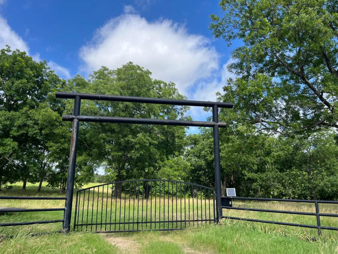Bring your vision to this secluded sanctuary.