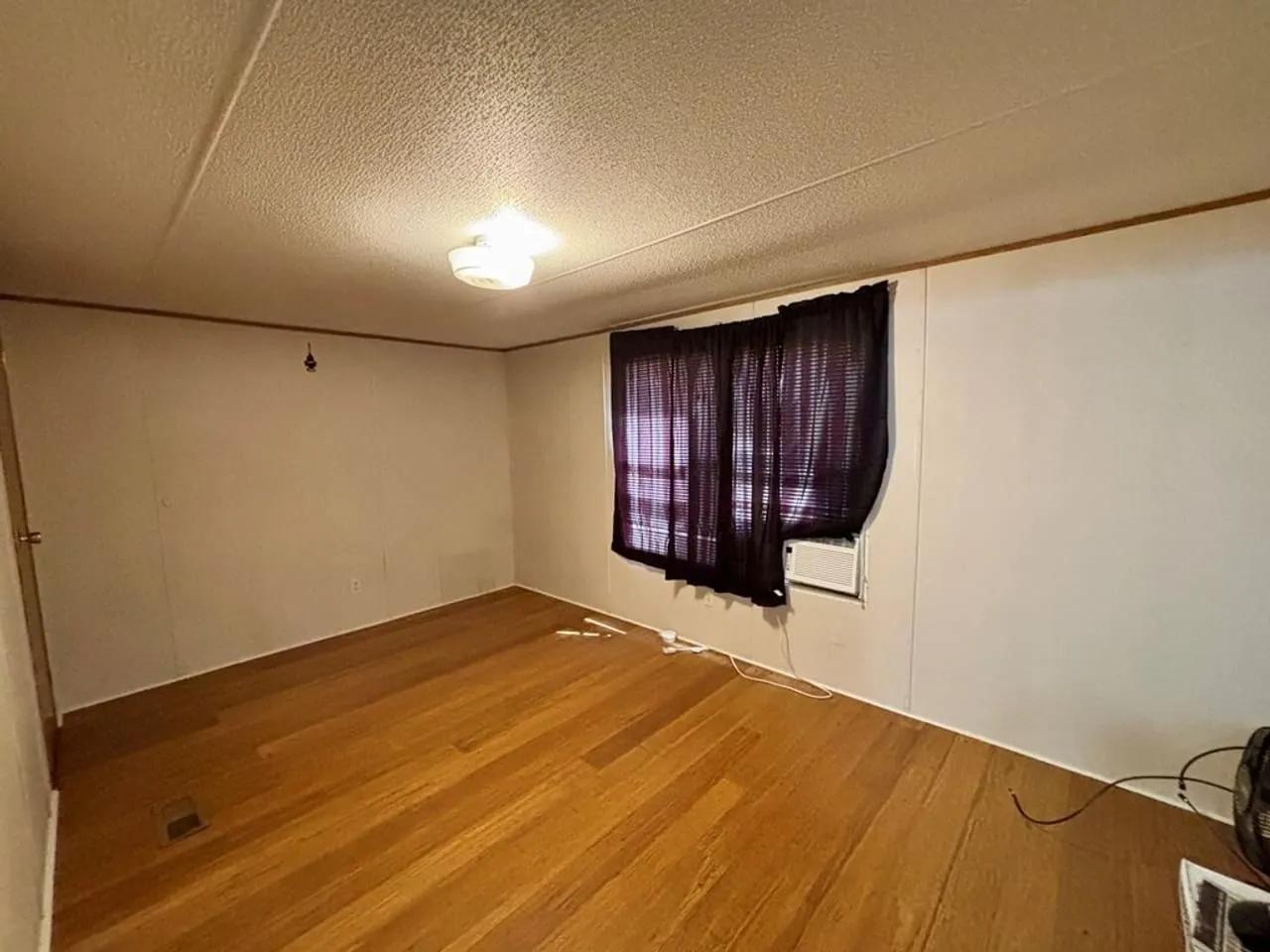 42262729-7
