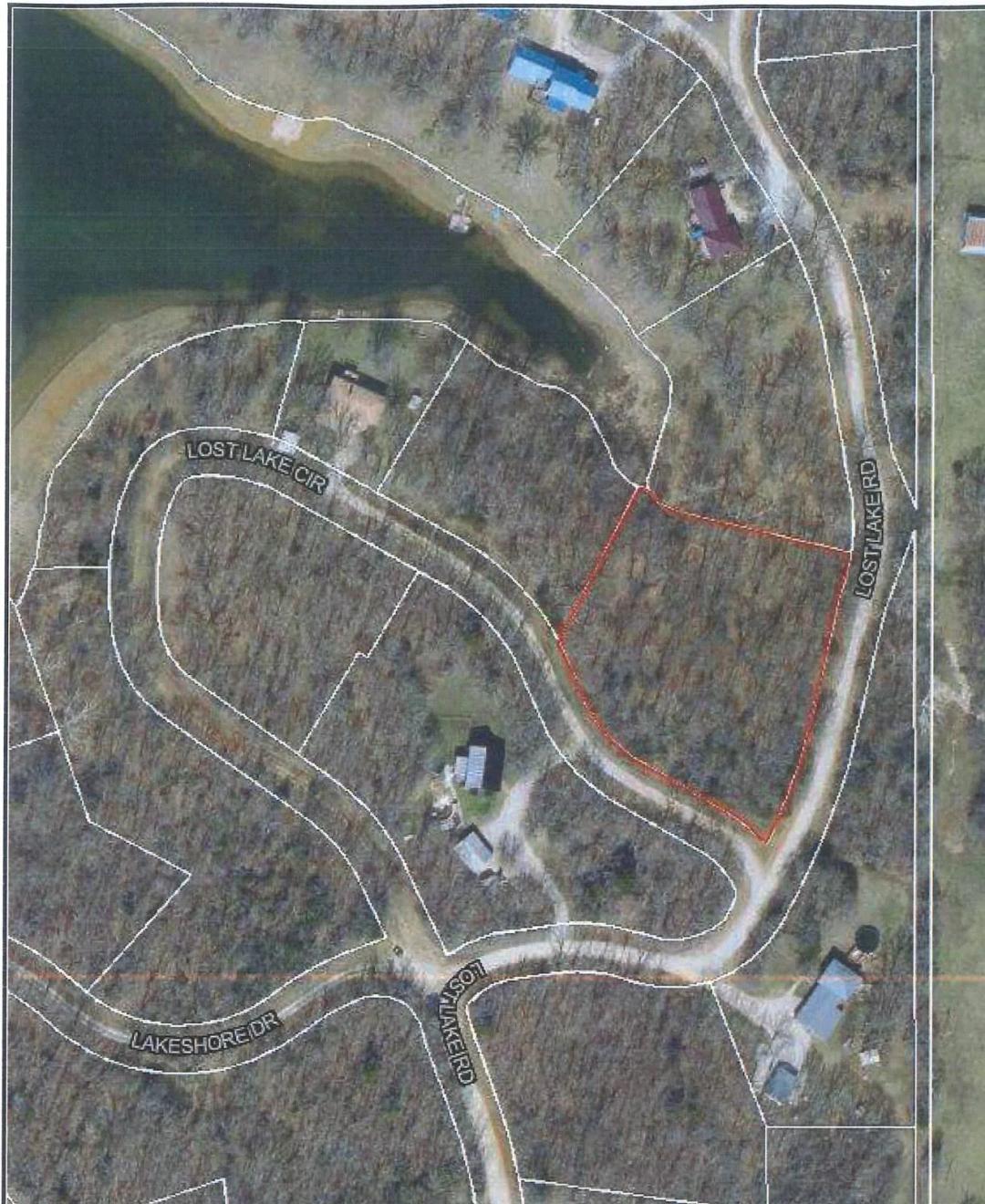 1.5 Acres at Lost Lake, Thayer Kansas