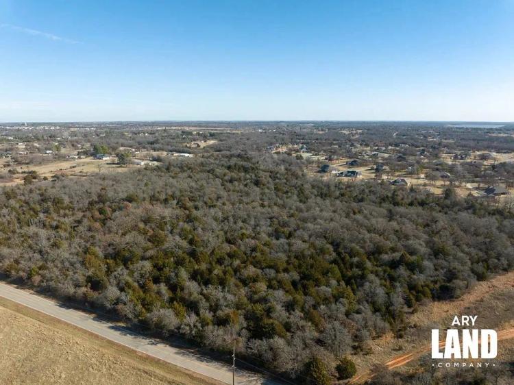 4 S Dobbs Road Harrah, OK 74857