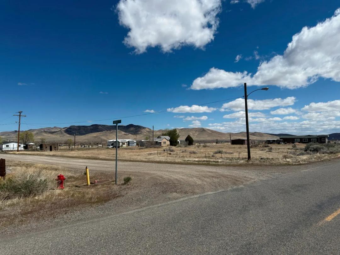 Golconda Corner Building Lot - Paved Road - Electricity & City Water
