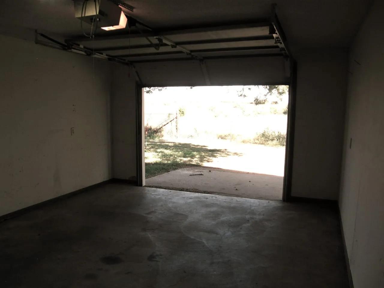 42617328-29