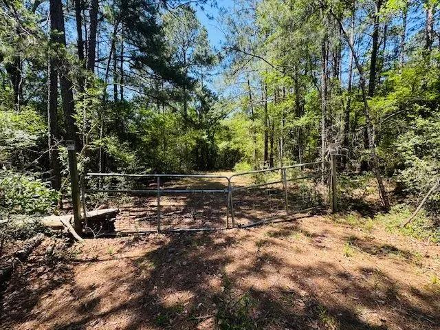 Unfinished Home on 18 acres/ Brock Road/ Tylertown/ MS