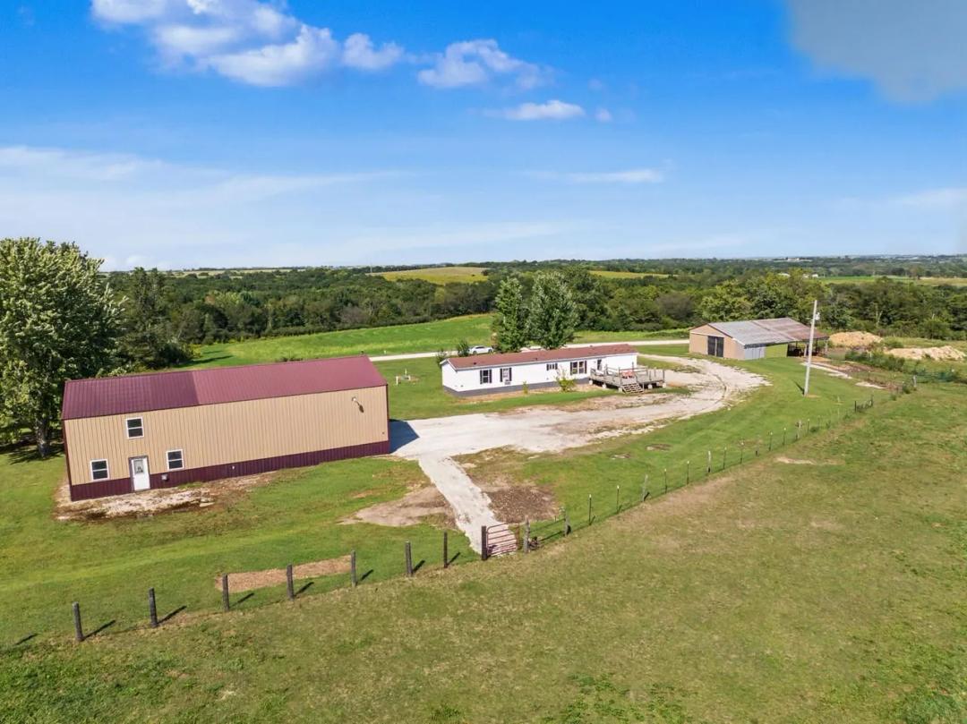 Listing #19813 - Albia, IA